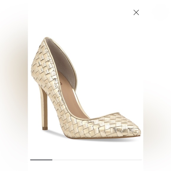 I.N.C. International Concepts Women's Kenjay d'Orsay Pumps - Picture 1 of 11